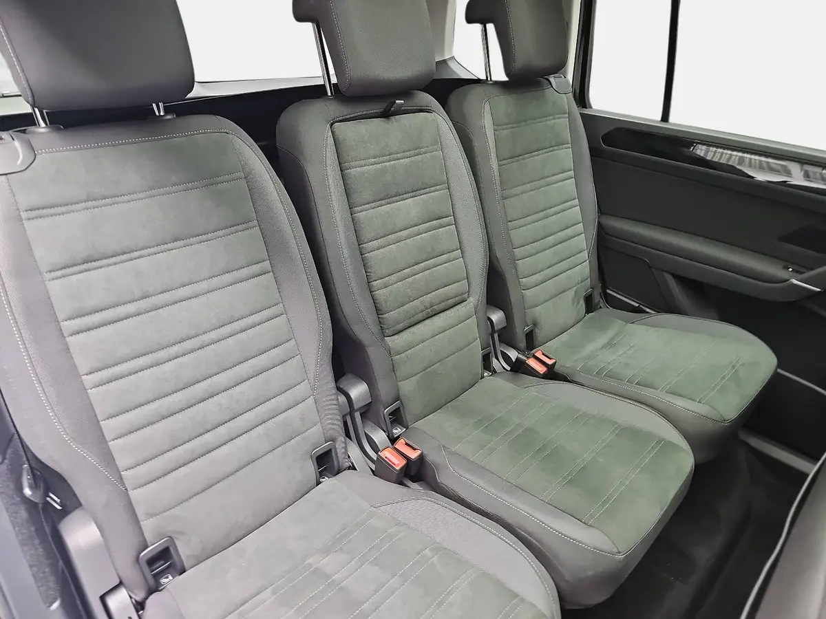 VW TOURAN 1.5 TSI DSG HIGHLINE R-LINE NAVI LED ACC PANO KAME