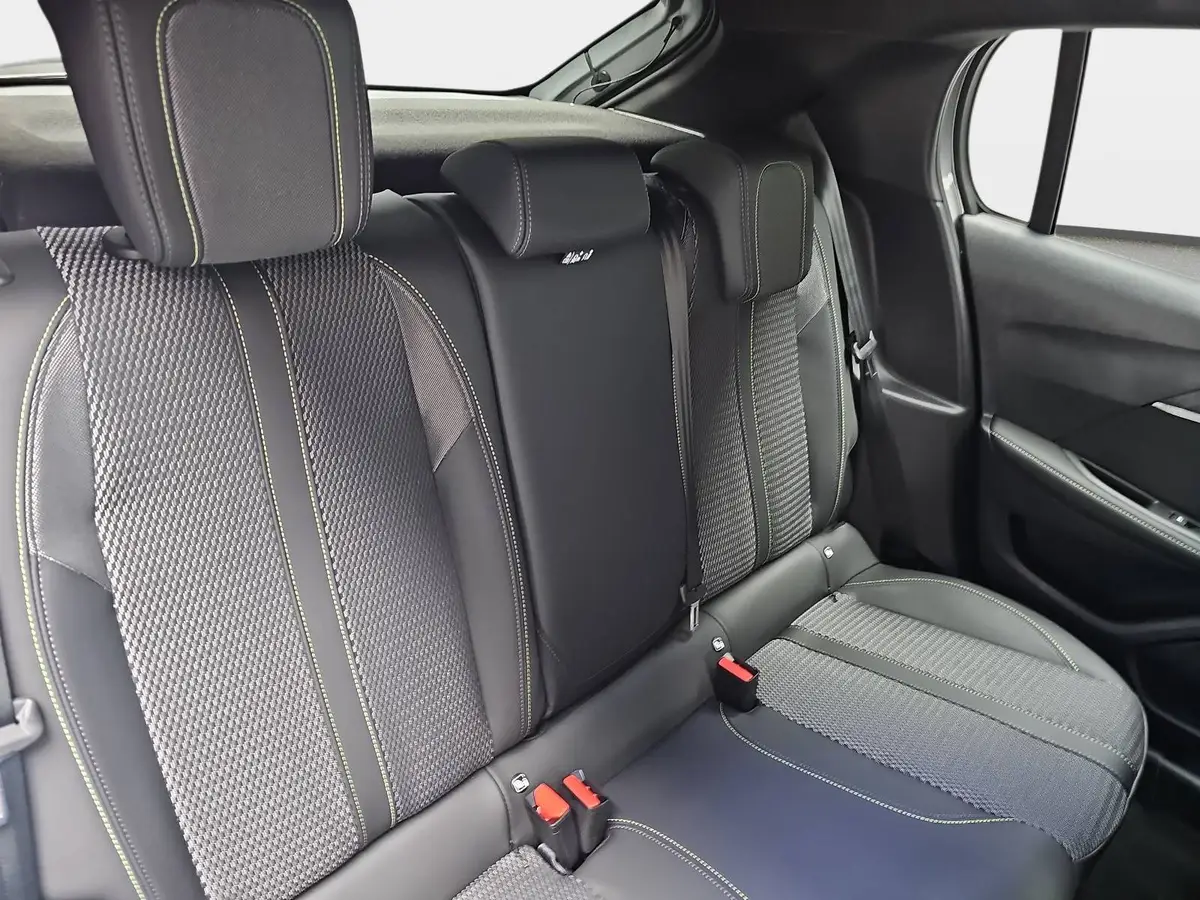 PEUGEOT 208 1.2 HYBRID 110 E-DSC6 GT KLIMA LED MIRROR-SCREEN K