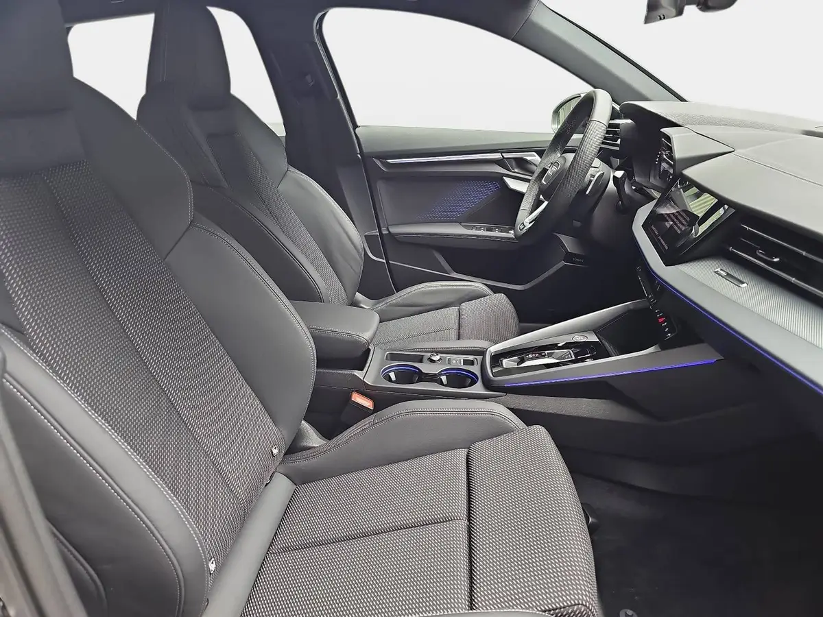 AUDI A3 35 TFSI DSG SPORTBACK S LINE LED KAMERA LM18