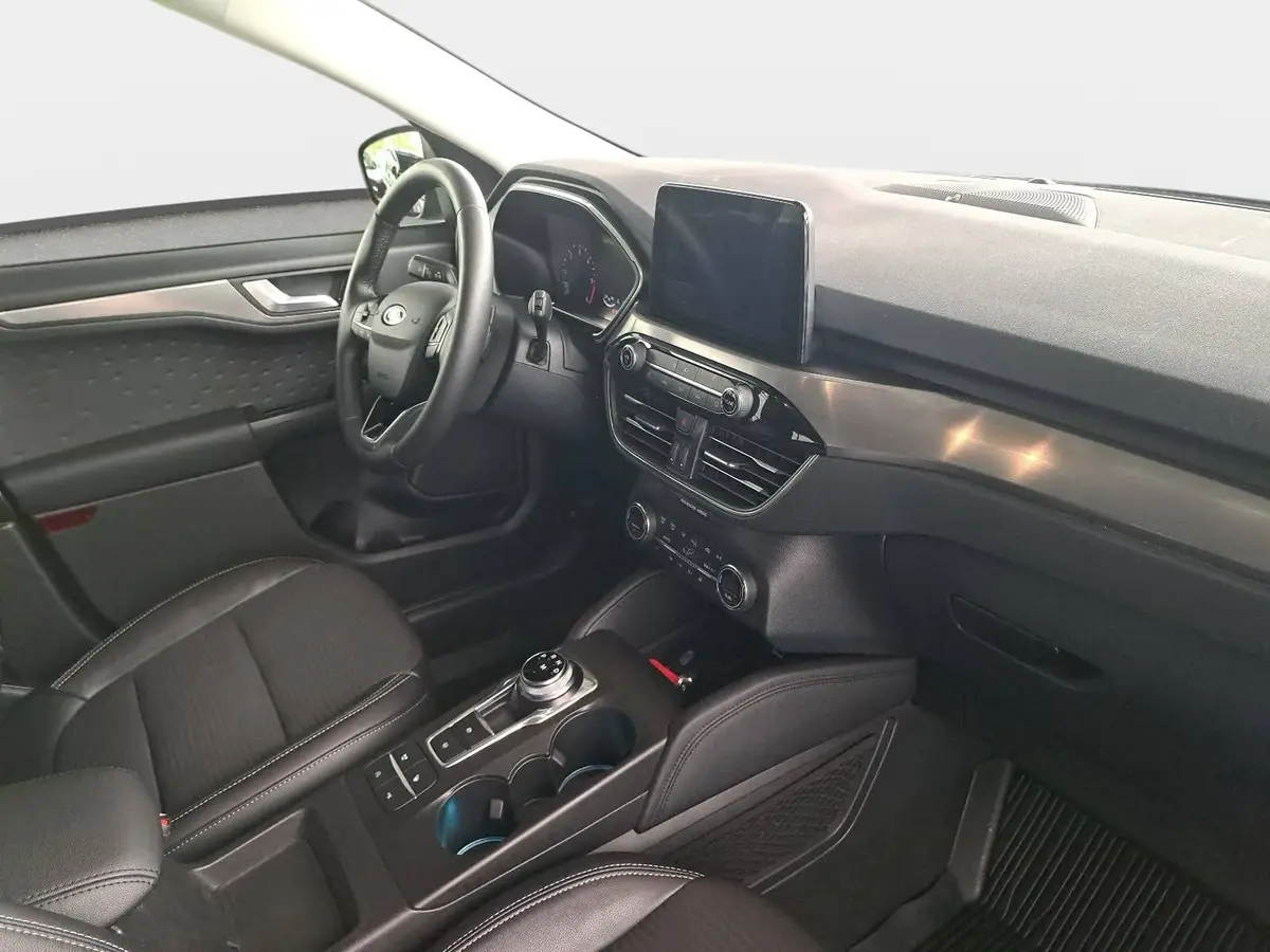 FORD KUGA 2.0 ECOBLUE AUTO. AWD TITANIUM X AHK NAVI LED KAME