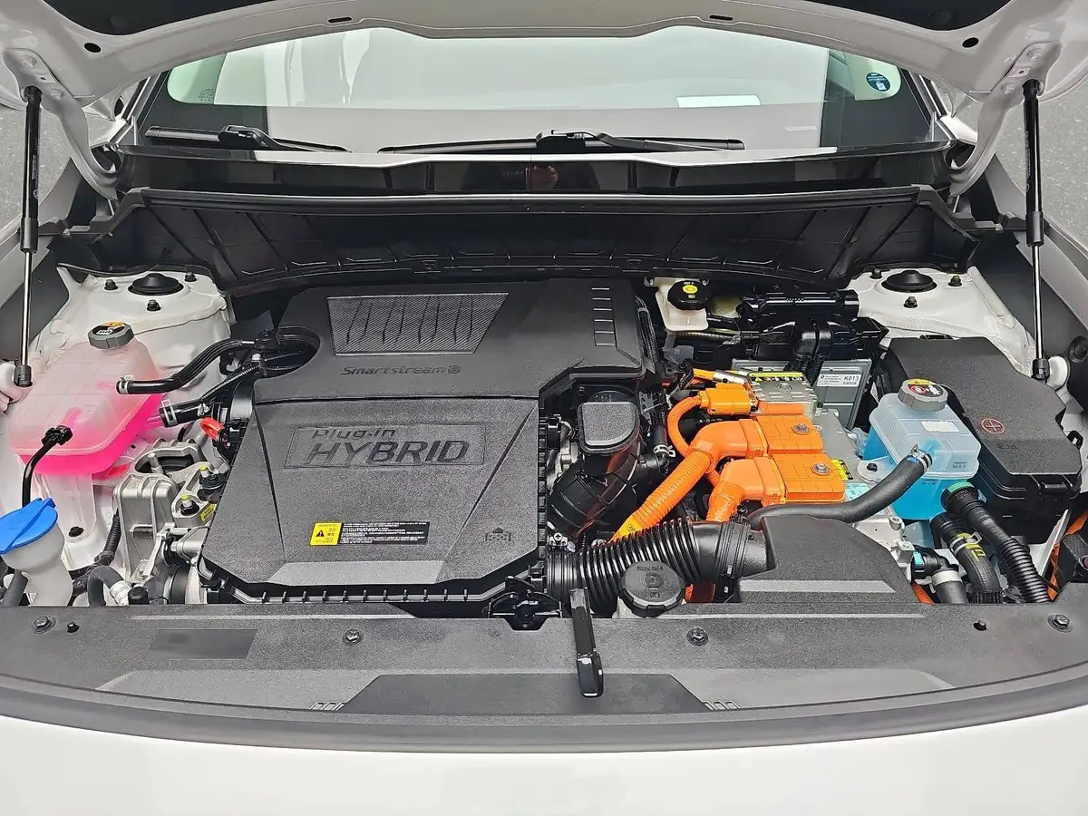 KIA NIRO 1.6 GDI PLUG-IN-HYBRID DCT SPIRIT LM18" TECHNOLOGIE NAVI LED WINTER KAMERA LM18