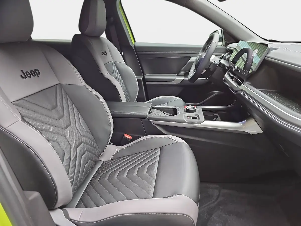 JEEP COMPASS ELEKTRO FIRST EDITION MJ26 PREMIUM-PAKET PANORAMA