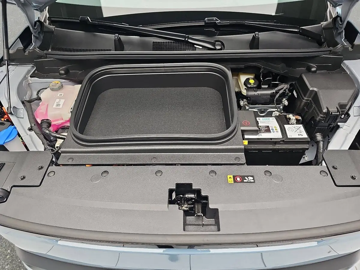 KIA EV2 42.2 KWH EARTH MJ27 WINTER-CONNECT 22KW-AC TECHN DRIVEWISE-PARK DESIGN