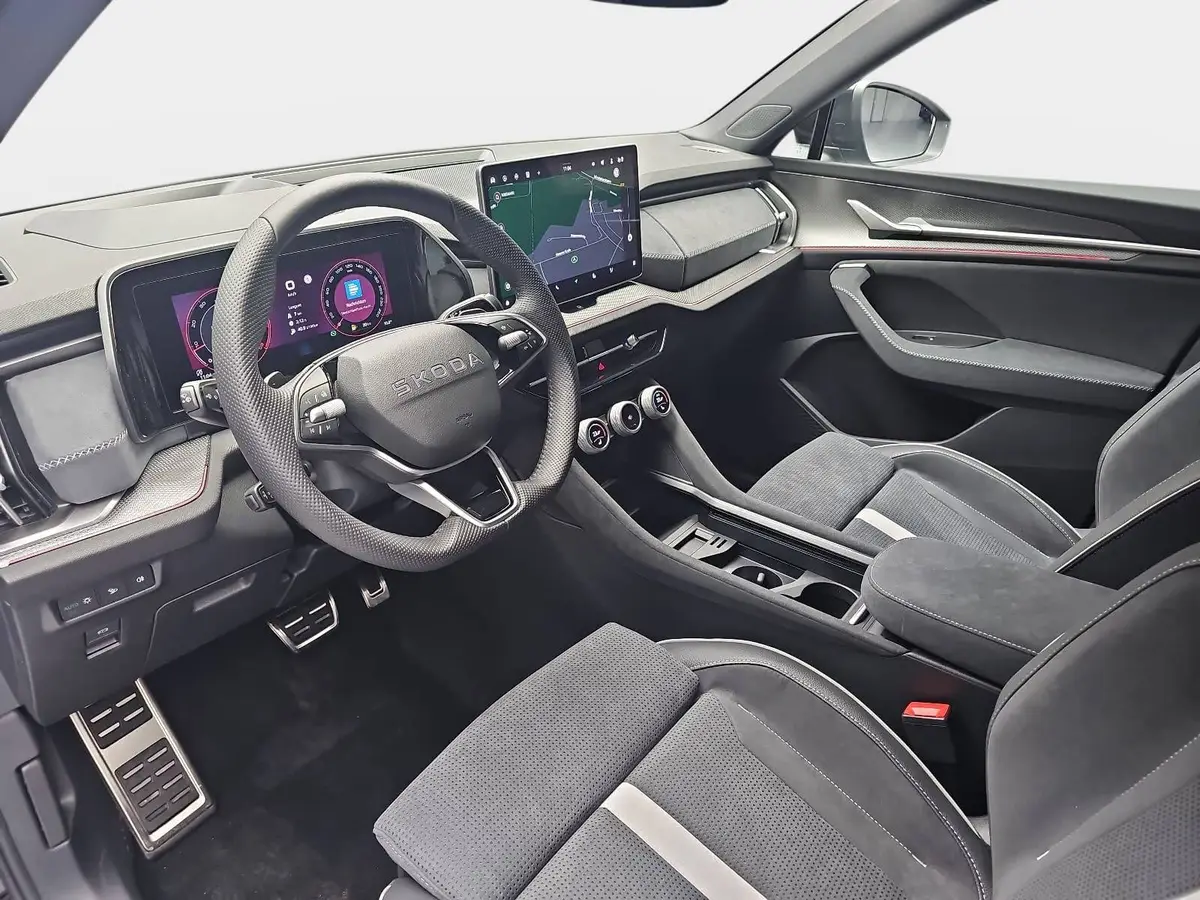 SKODA KODIAQ 2.0 TSI DSG SPORTLINE 4X4 HUD AHK