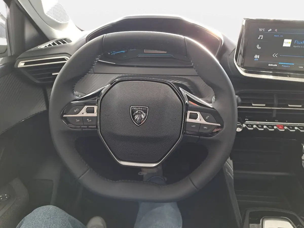 PEUGEOT 208 1.2 HYBRID 110 E-DSC6 STYLE LED GRA SHZ