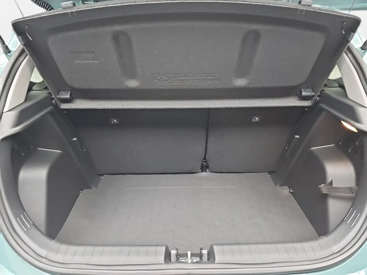 HYUNDAI I20 1.2 NAVI LED KLIMA GRA DAB SPURPAKET PDC KAMERA LM