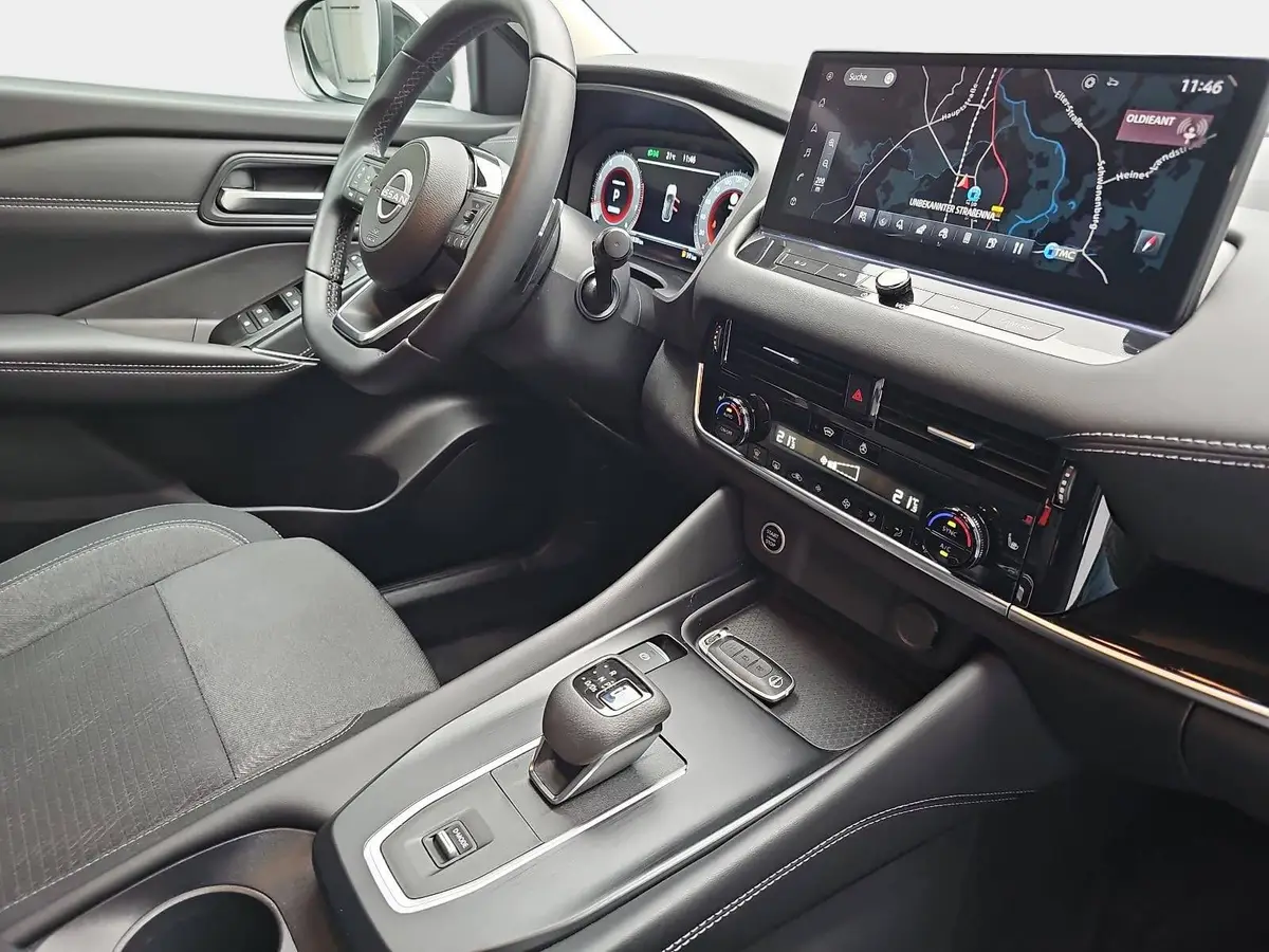 NISSAN QASHQAI 1.3 DIG-T MHEV AUTO. N-CONNECTA WINTER 2FARBEN