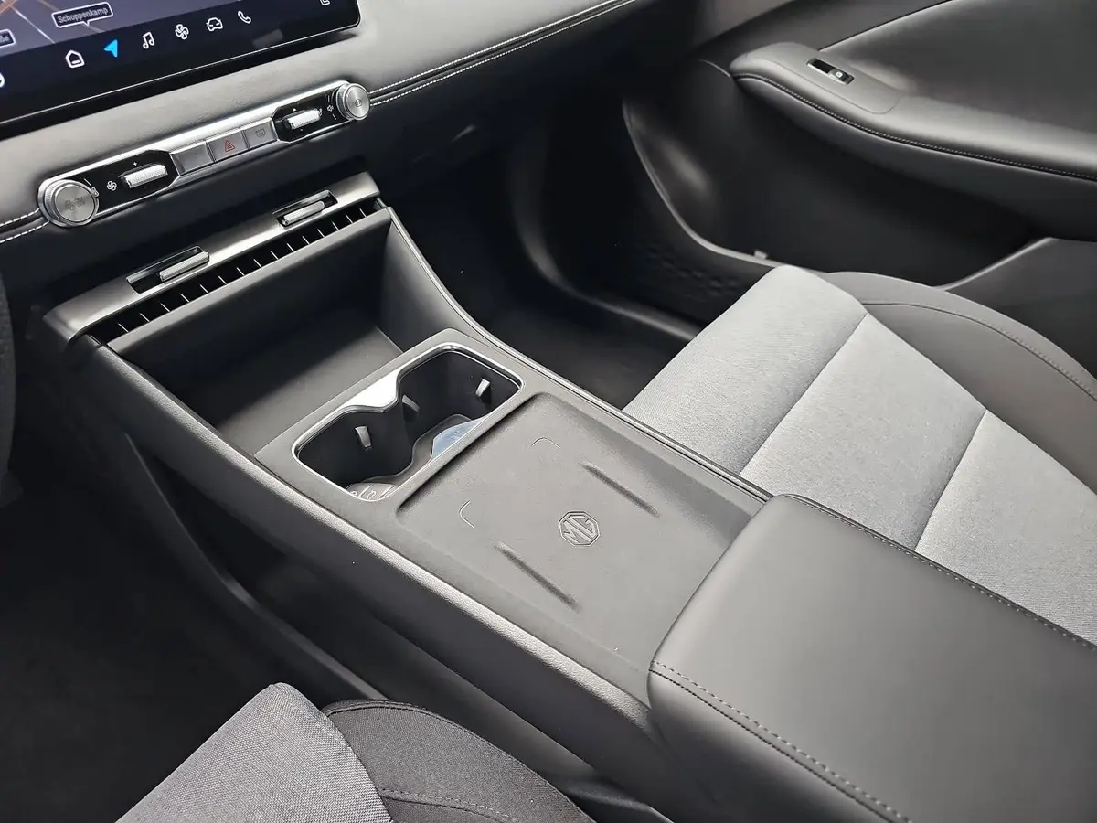 MG MG4 URBAN EV 54 KWH MY26 COMFORT