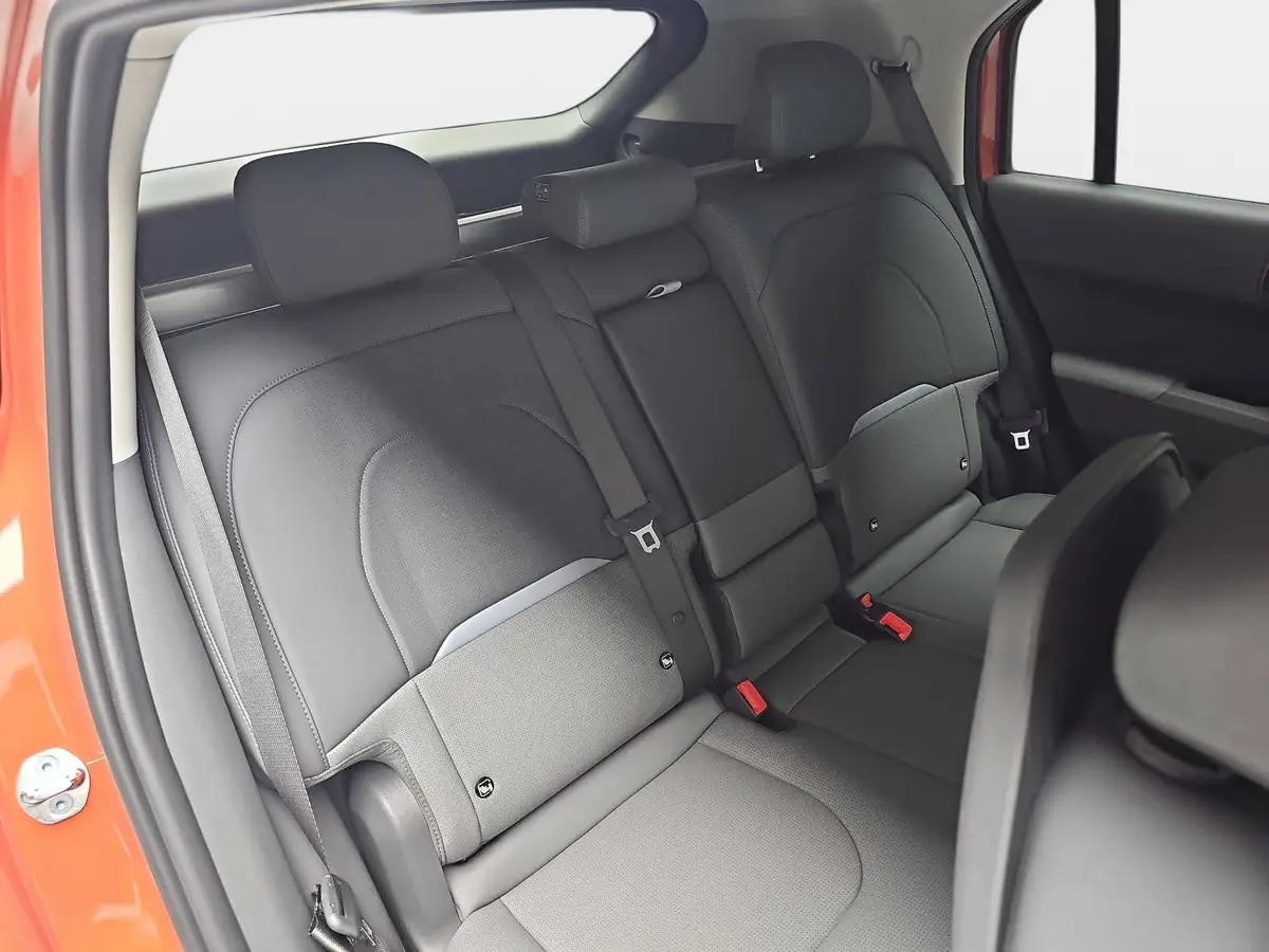 KIA EV3 81.4 KWH EARTH MJ27 WINTER-CONNECT BUSINESS UPGRADE DRIVEWISE-PARK