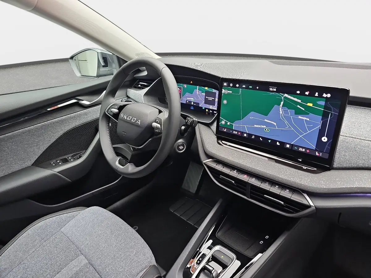 SKODA OCTAVIA COMBI 1.5 TSI ETEC DSG SELECTION NAVI LED ACC WINTER KAM