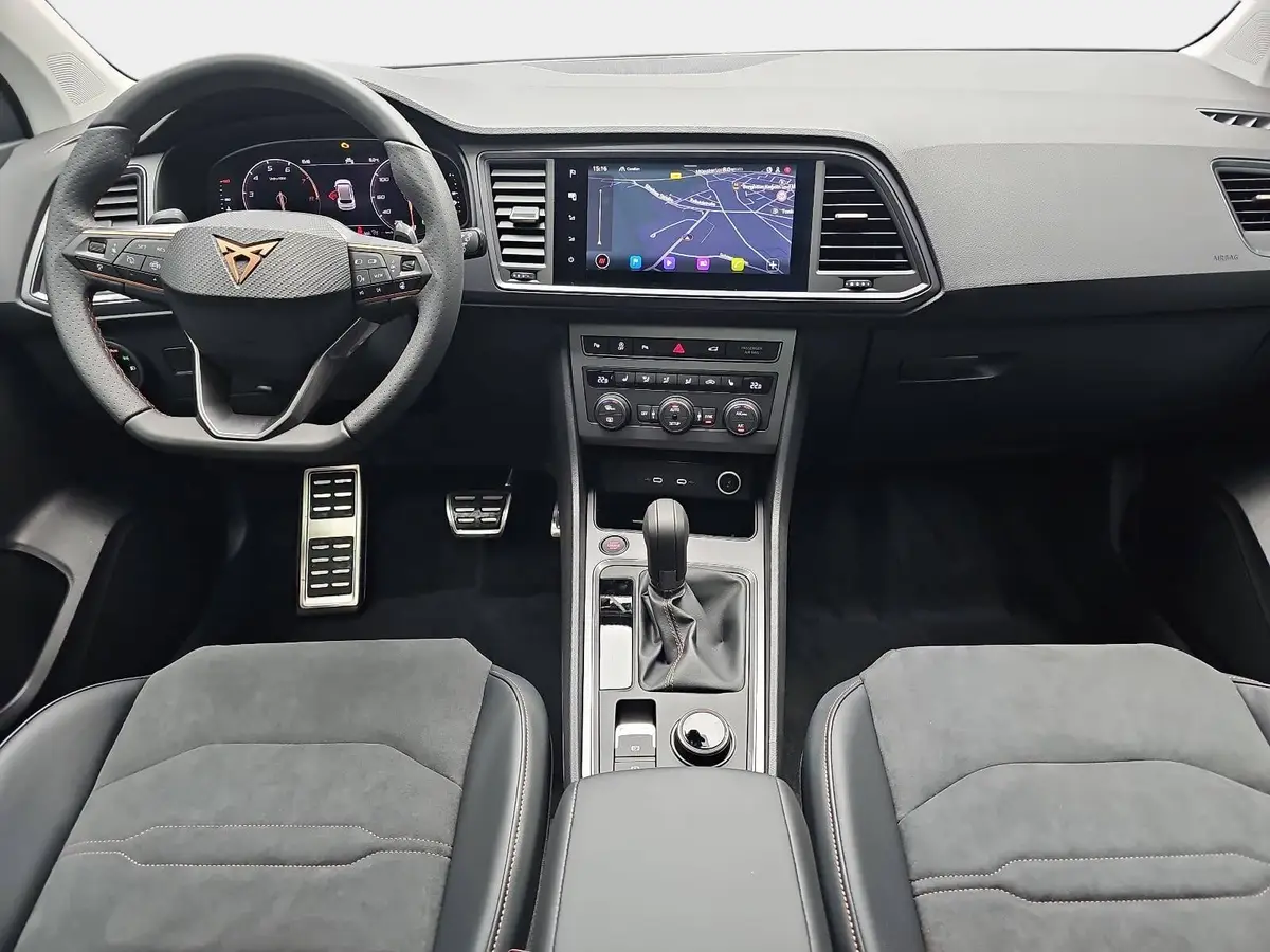 CUPRA ATECA 1.5 TSI DSG NAVI LED ACC PANO EL.HECKKLAPPE WINTER