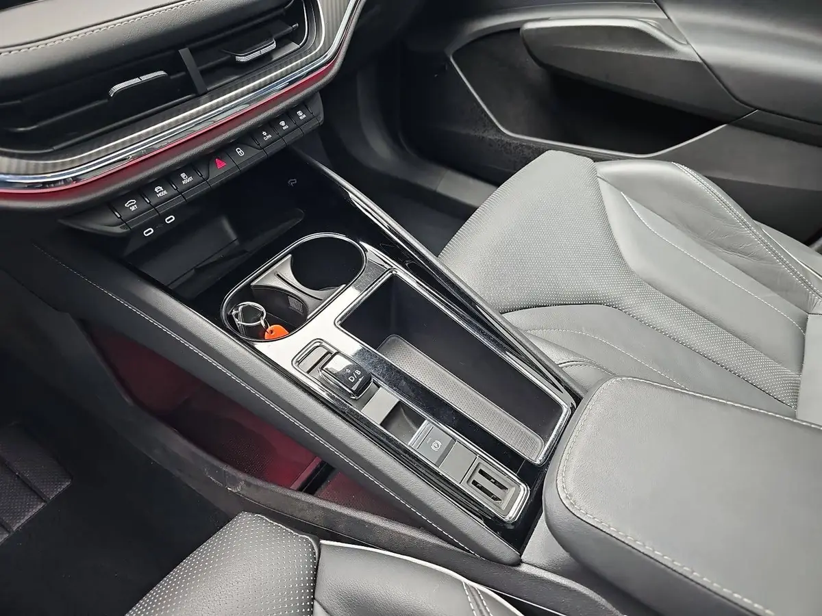 SKODA ENYAQ COUPÉRS SUITE 77KWH MATRIX DCC LM20