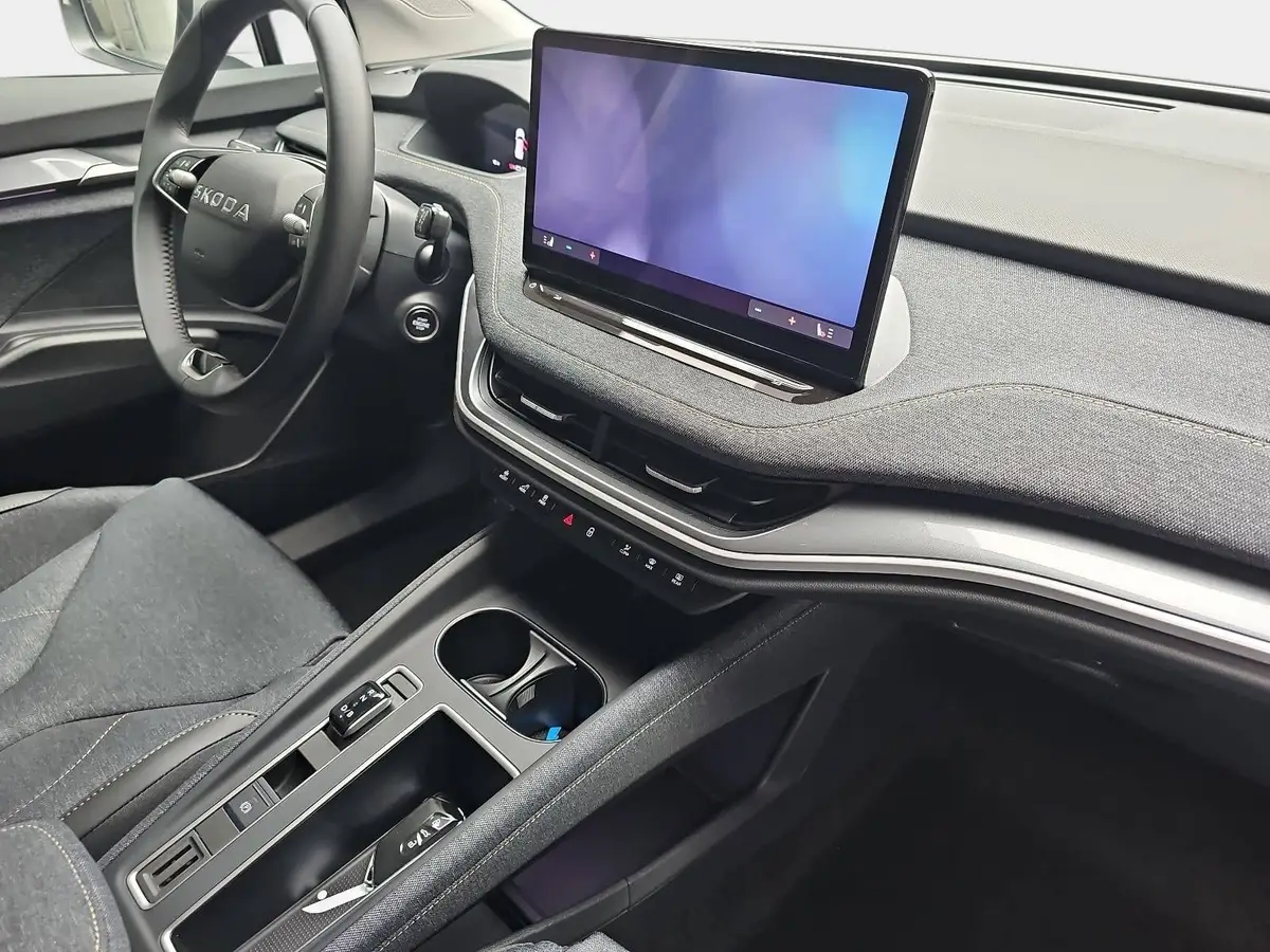 SKODA ELROQ 50 TOUR LOFT NAVI LED ACC CLEVERPAKET WINTER KAMER