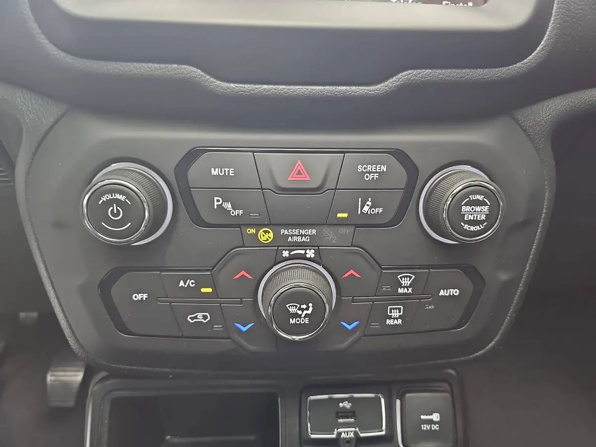 JEEP RENEGADE 1.0 T-GDI LIMITED FWD ACC PANO