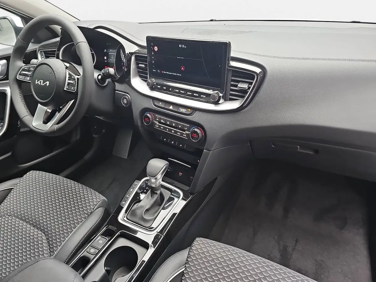 KIA XCEED 1.6 T-GDI 150 DCT SPIRIT MJ26 XCLUSIVE