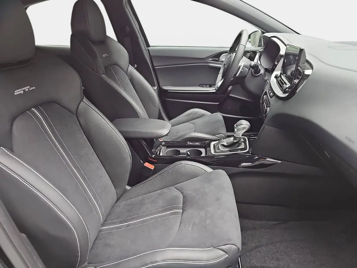 KIA XCEED 1.6 T-GDI 150 DCT GT-LINE MJ26 LEDER GLASDACH