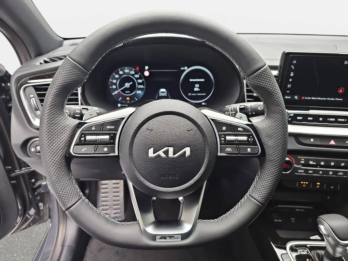 KIA CEED SW 1.5 T-GDI DCT7 GT-LINE TECHNOLOGIE LEDER GLASDACH PERFORMANCE