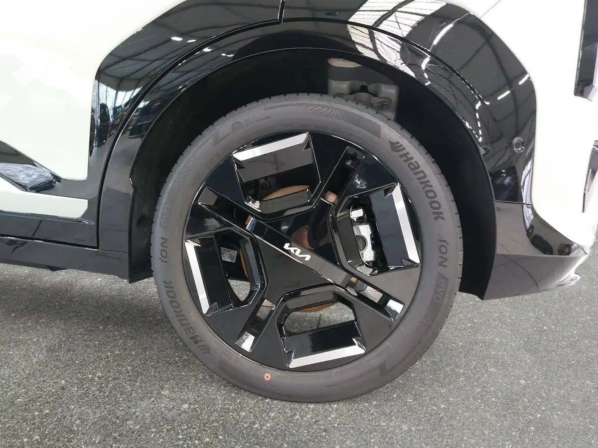 KIA EV3 81.4 KWH GT-LINE MJ26 DRIVEWISE-PARK-PRO KOMFORT GLASDACH