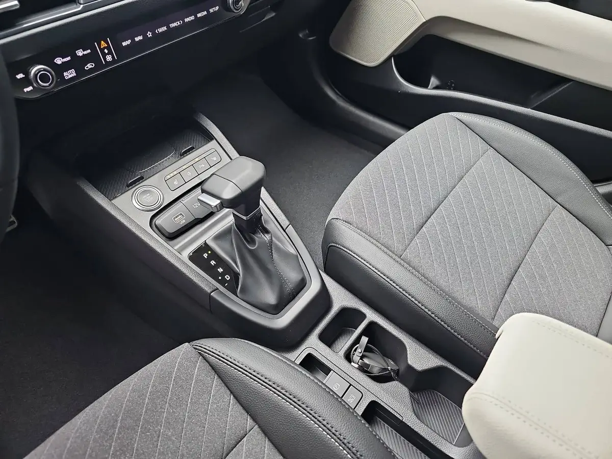 KIA STONIC 1.0 T-GDI 115 48V DCT GT-LINE MJ26 GLASDACH