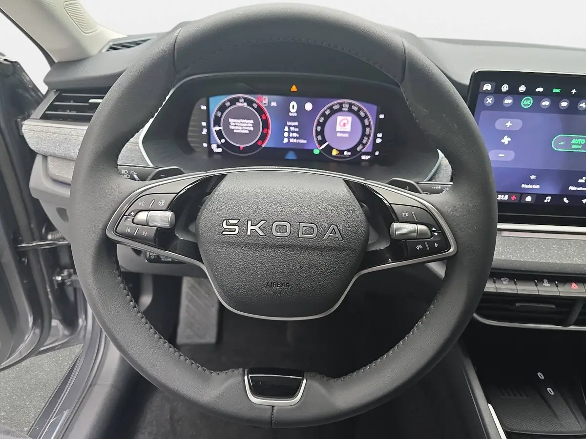 SKODA OCTAVIA COMBI 2.0 TDI DSG SELECTION NAVI LED ACC WINTER KAMERA A