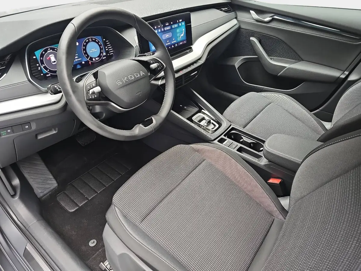 SKODA OCTAVIA COMBI 1.5 TSI DSG SELECTION LED AUDIO WINTER EL.HECKKL. 