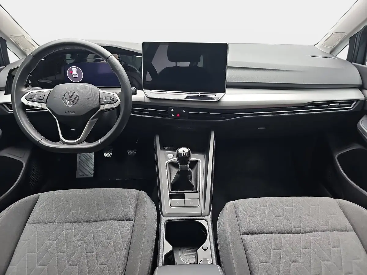 VW GOLF 1.5 TSI VIII VARIANT LIFE LED AHK LM