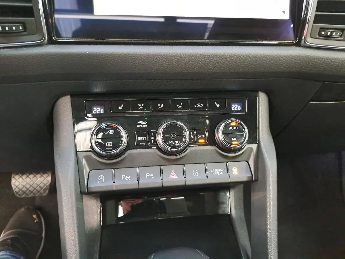 SKODA KODIAQ 2.0 TSI DSG 4X4 MATRIX WINTER DAB+ LM