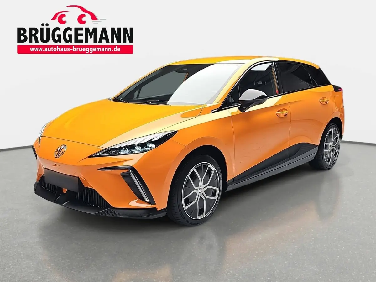 MG MG4 AUTO. 64KWH LUXURY LED KLIMAUTO WINTER