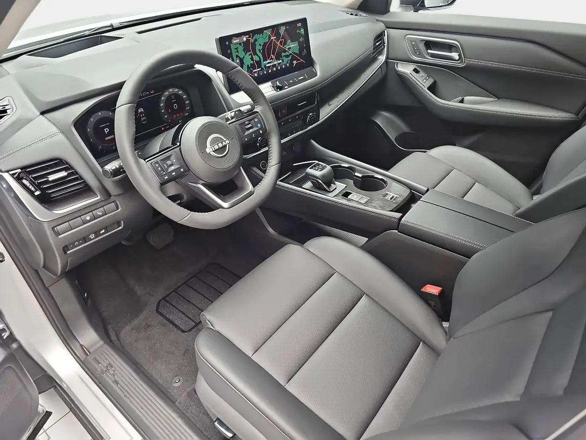 NISSAN X-TRAIL 1.5 VC-T MHEV AUTO. TEKNA PANORAMA BOSE 20ZOLL