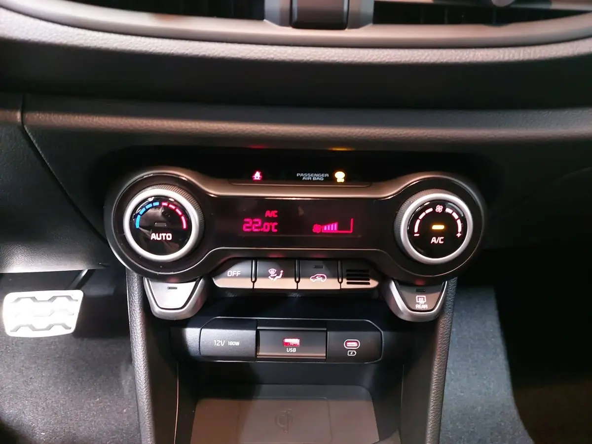 KIA PICANTO 1.0 GDI AUTO. (AMT) GT-LINE MJ26 LED SITZH. NAVI KAMERA