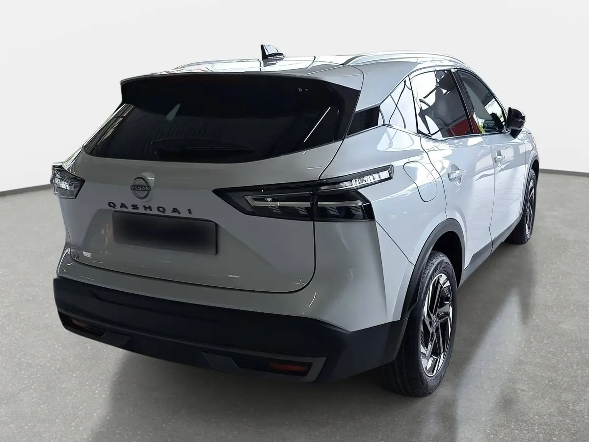NISSAN QASHQAI 1.3 DIG-T MHEV AUTO. N-CONNECTA WINTER EL-HECKKLAPPE