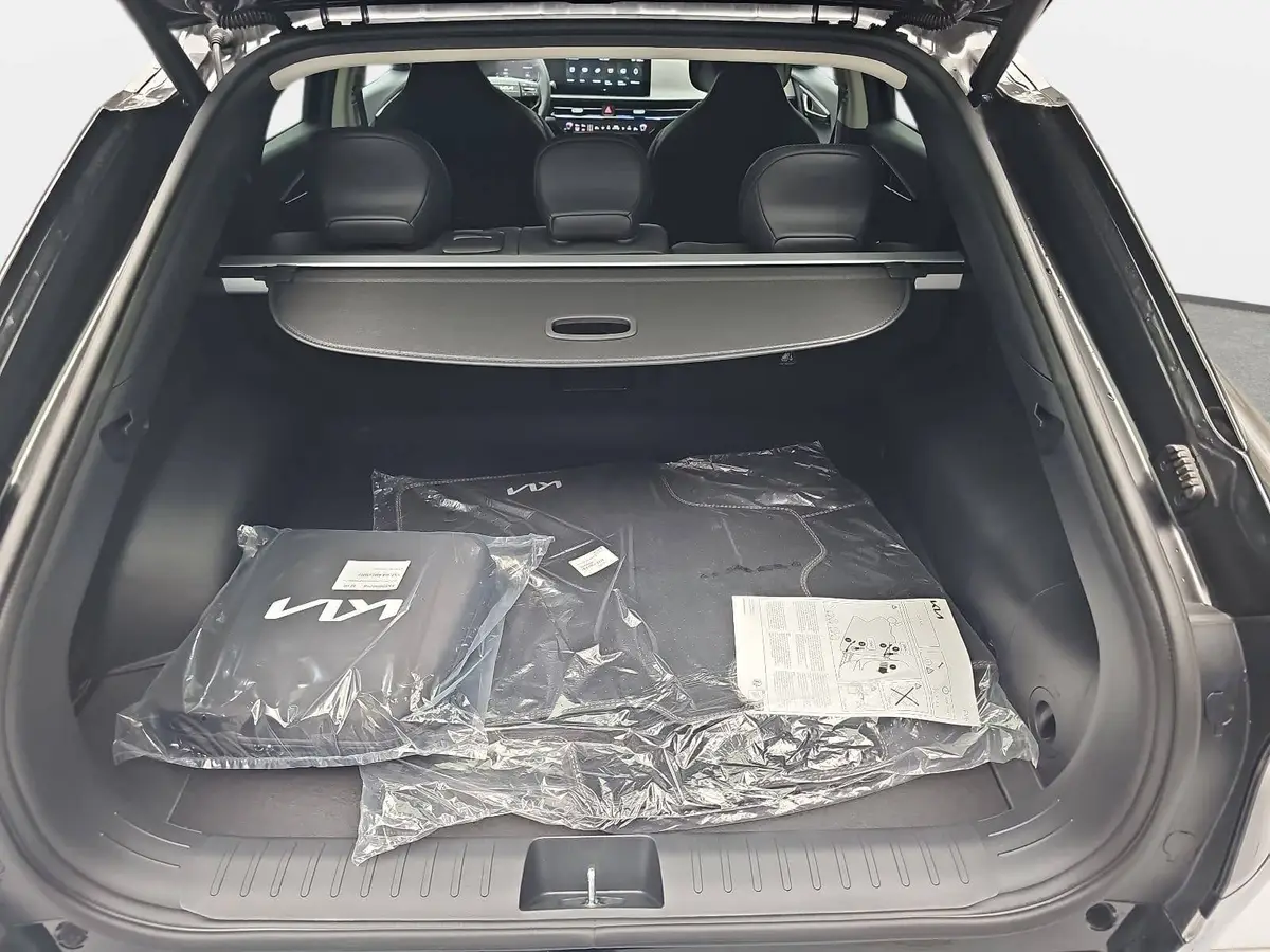 KIA EV6 EARTH 84 KWH RWD MJ26 WÄRMEPUMPE COMFORT DRIVEWISE VIEW SOUND DESIGN