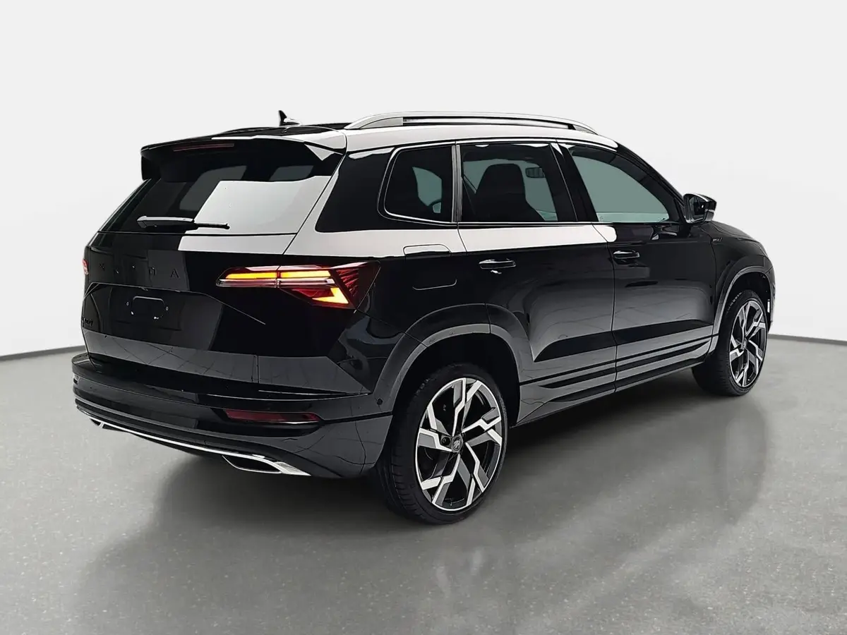 SKODA KAROQ 1.5 TSI DSG SPORTLINE NAVI LED-MATRIX PANO CANTON 