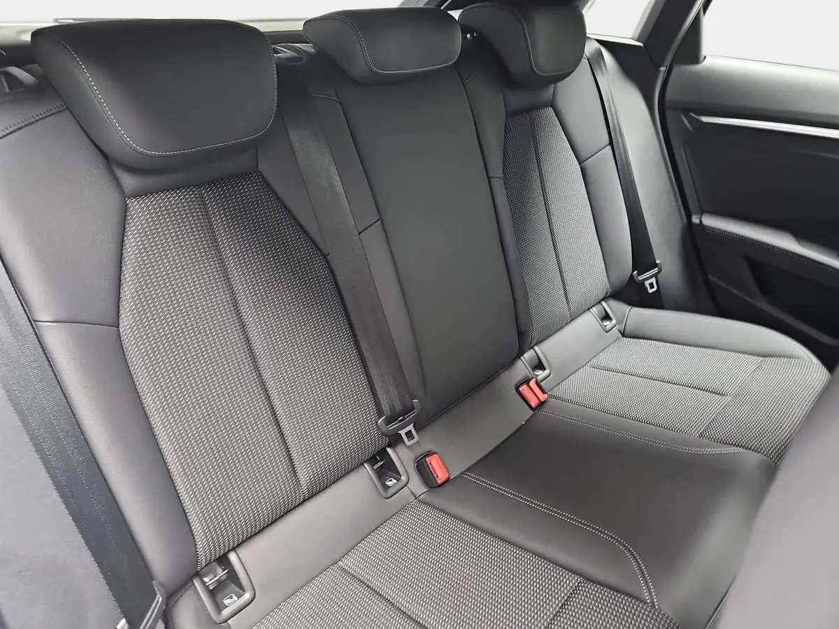 AUDI A3 35 TFSI DSG SPORTBACK S LINE NAVI LED KAMERA LM18