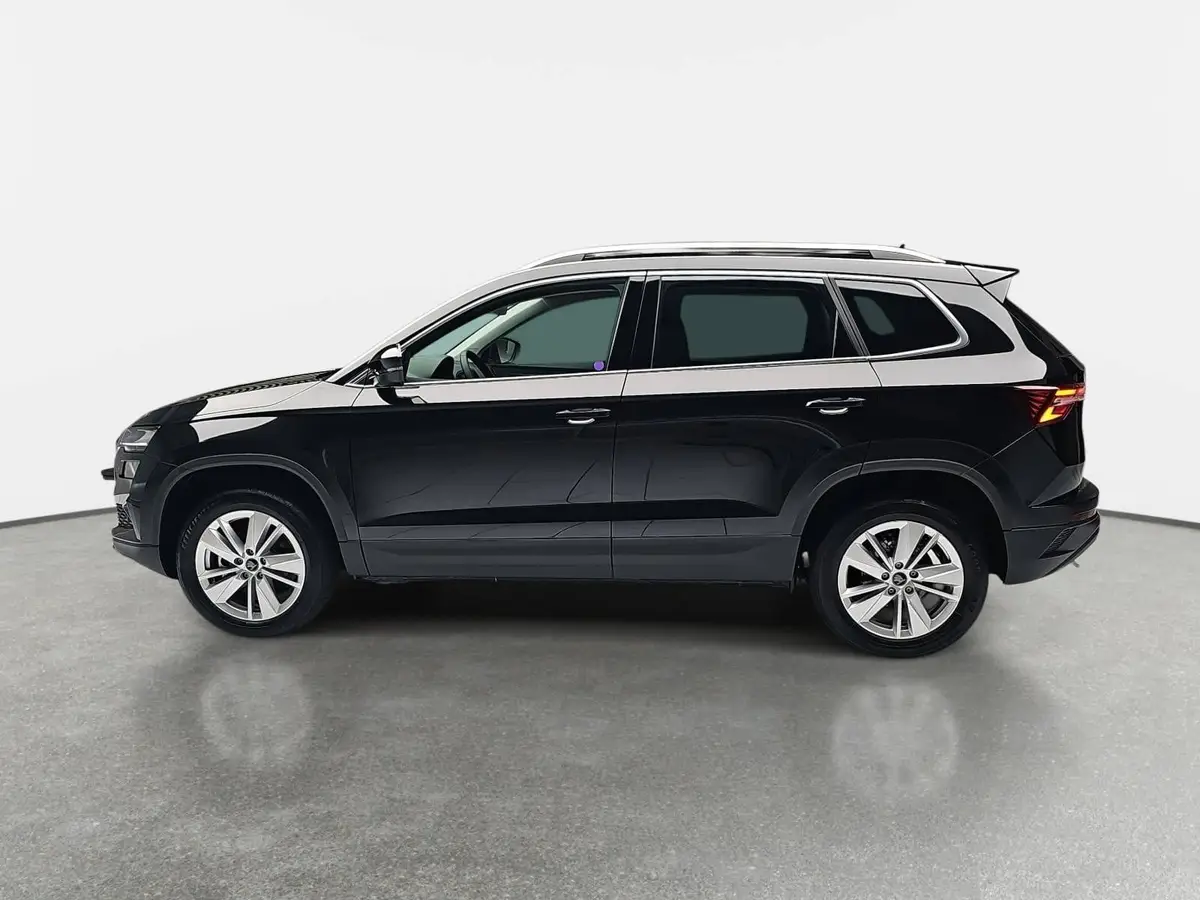 SKODA KAROQ 1.5 TSI DSG SELECTION LED ACC AHK