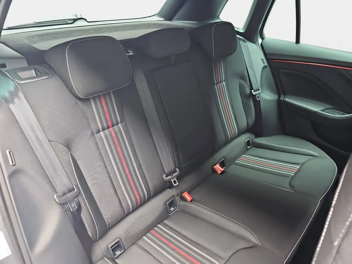SKODA KAMIQ 1.5 TSI DSG MONTE CARLO NAVI LED