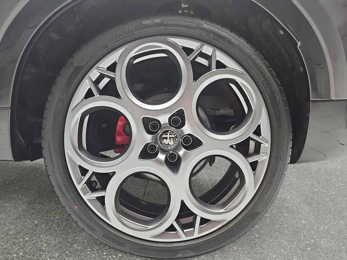 ALFA ROMEO TONALE 1.5T 48V-HYBRID SPECIALE MATRIX LED