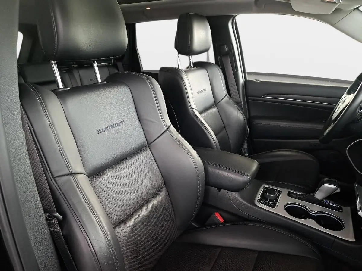 FCA GRAND 3.0 CRD AUTOMATIK SUMMIT WINTER AHK