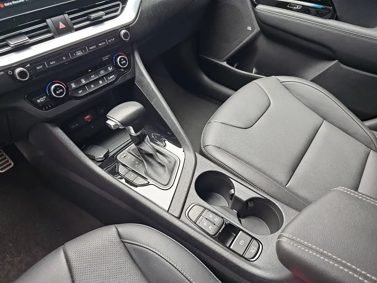 KIA NIRO 1.6 GDI PLUG-IN HYBRID DCT SPIRIT NAVI