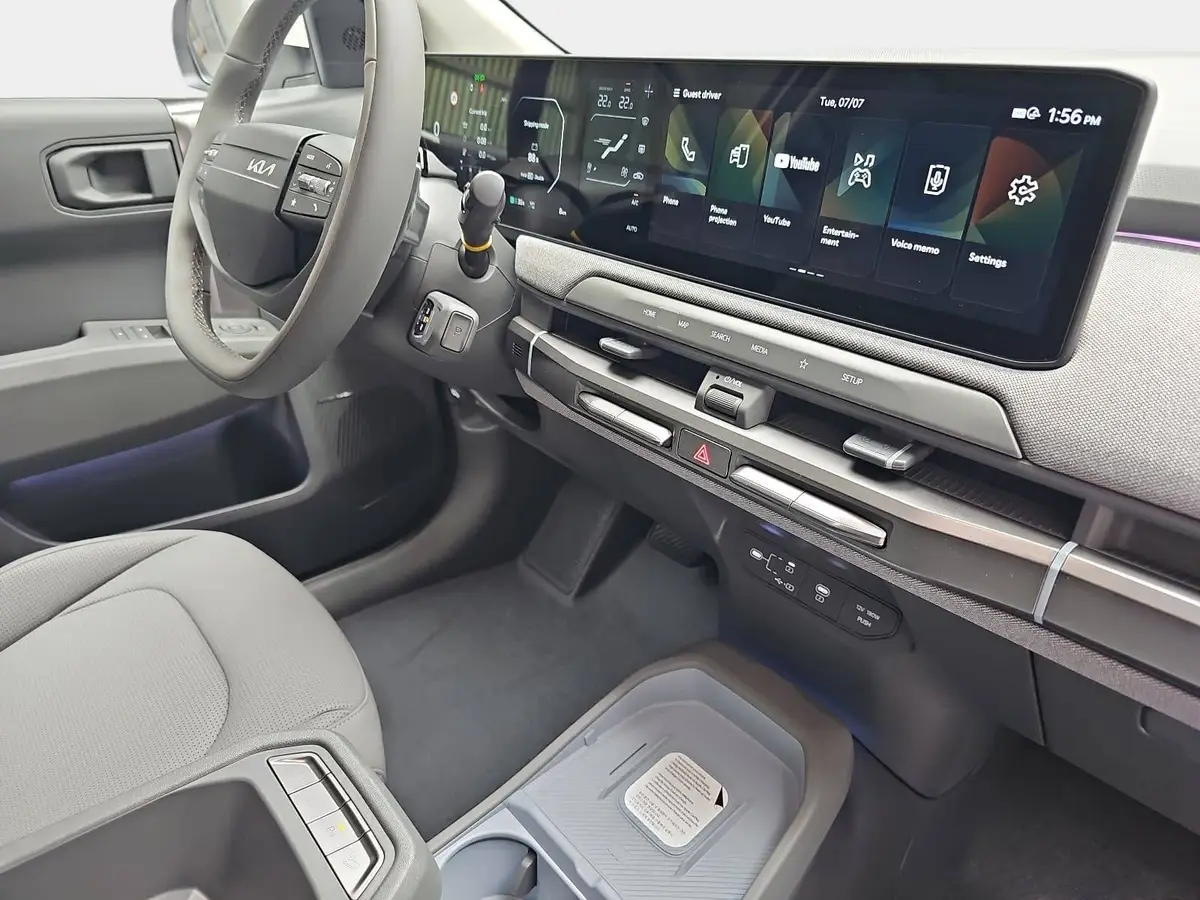 KIA EV3 81.4 KWH EARTH MJ26 WINTER BUSIN. UPGRADE DRIVEWISE-PARK DESIGN SOUND