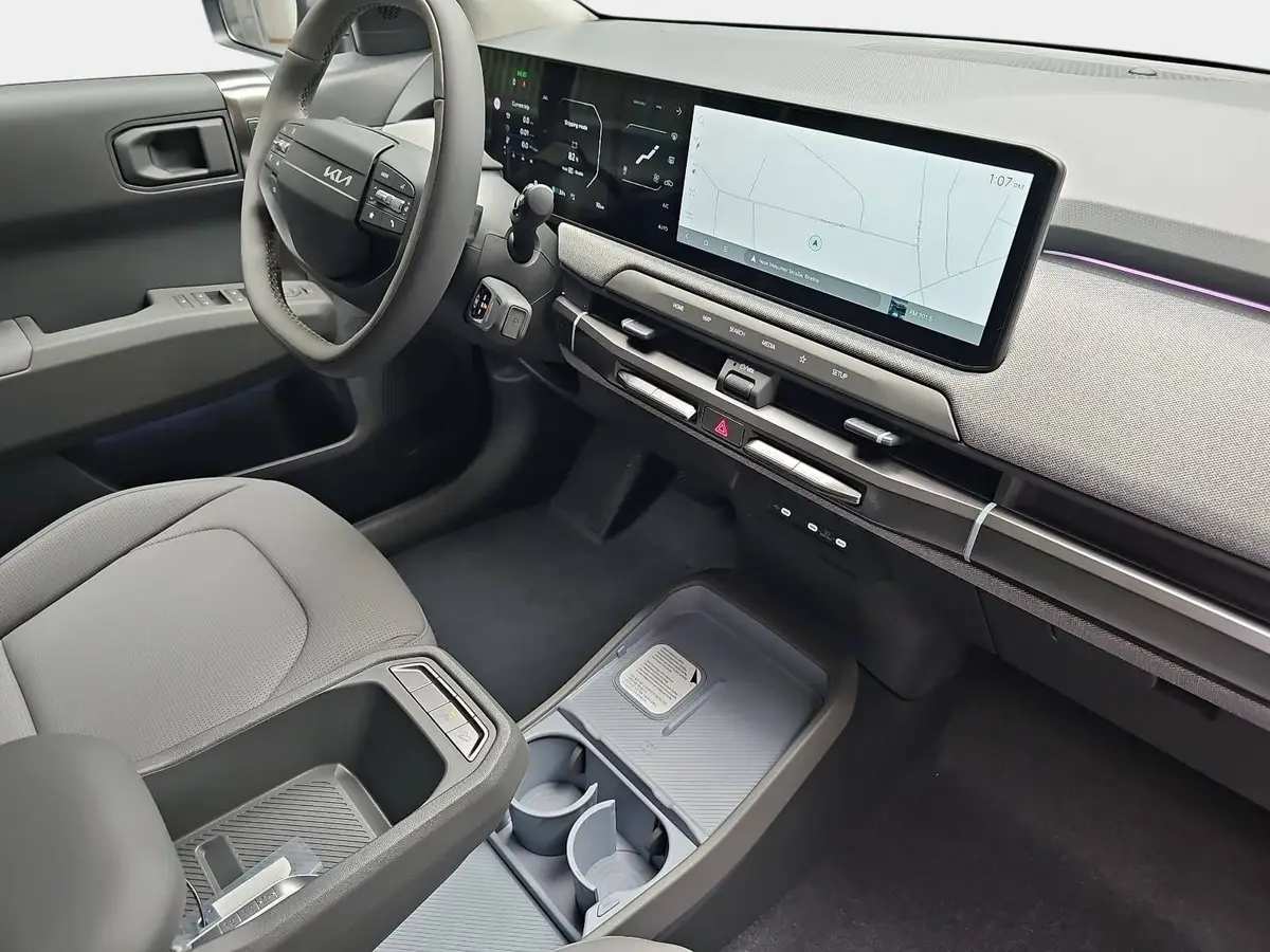 KIA EV3 81.4 KWH EARTH MJ27 WINTER-CONNECT BUSINESS UPGRADE DRIVEWISE-PARK