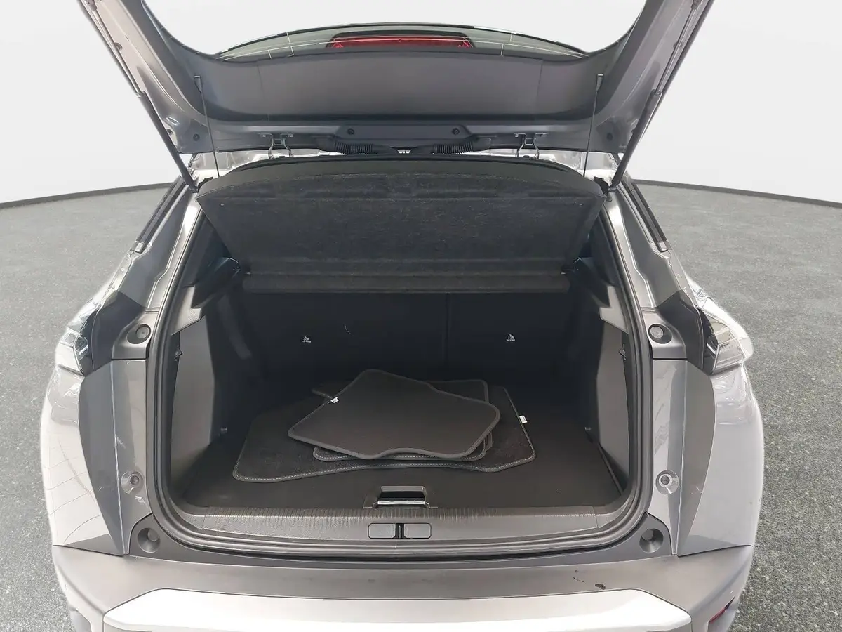 PEUGEOT 2008 1.2 HYBRID 145 E-DSC6 GT-LINE 2-WD LED KLIMAAUTO K