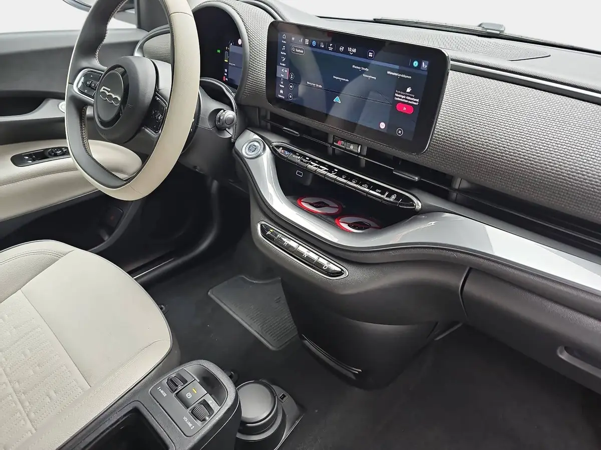 FIAT 500E CABRIO ELEKTRO 42 KWH BY BOCELLI