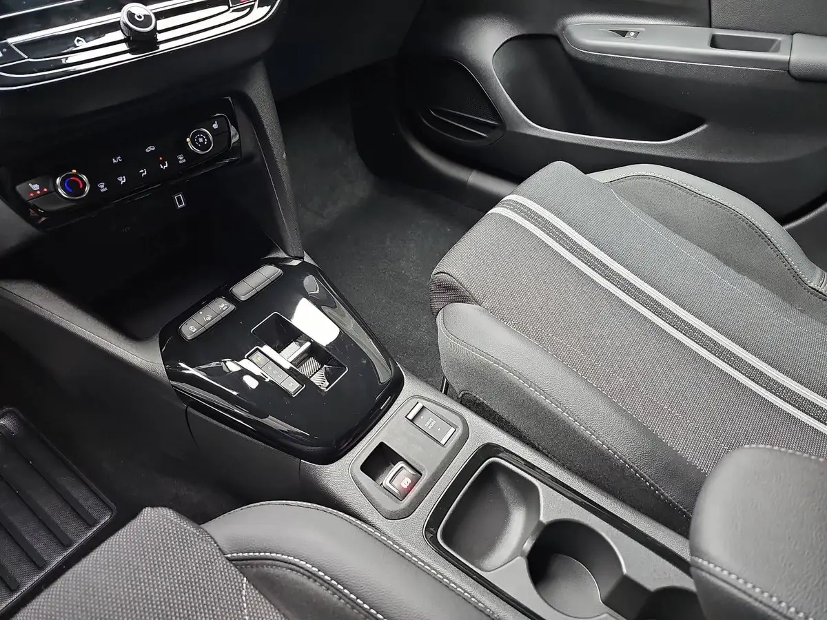 OPEL CORSA 1.2 TURBO AUTO. GS LED KLIMA SICHT WINTER DAB KAME