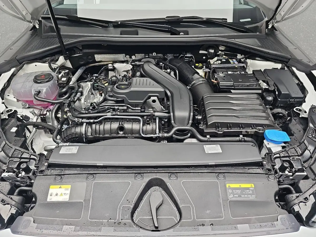 AUDI A3 35 TFSI DSG SPORTBACK S LINE NAVI LED KAMERA LM18