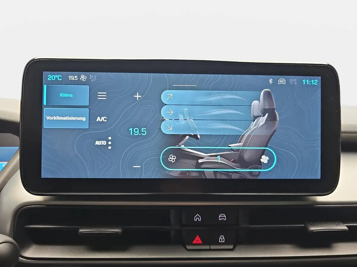 JEEP AVENGER AUTO. 51KWH ALTITUDE LED PDC KAMERA