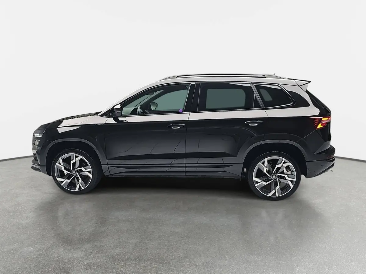 SKODA KAROQ 2.0 TDI DSG SPORTLINE AHK ACC PANO