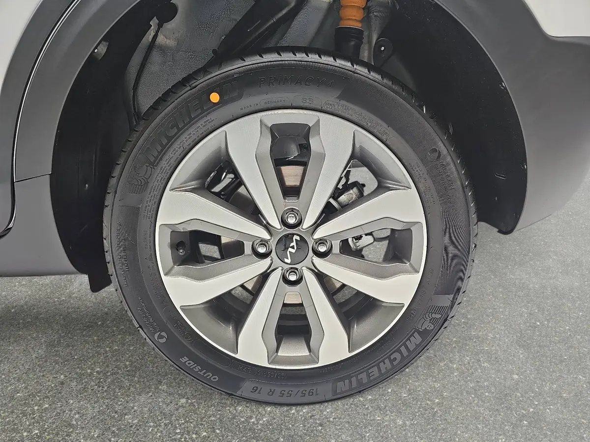 KIA STONIC 1.0 T-GDI 100 VISION LED SITZH. NAVI