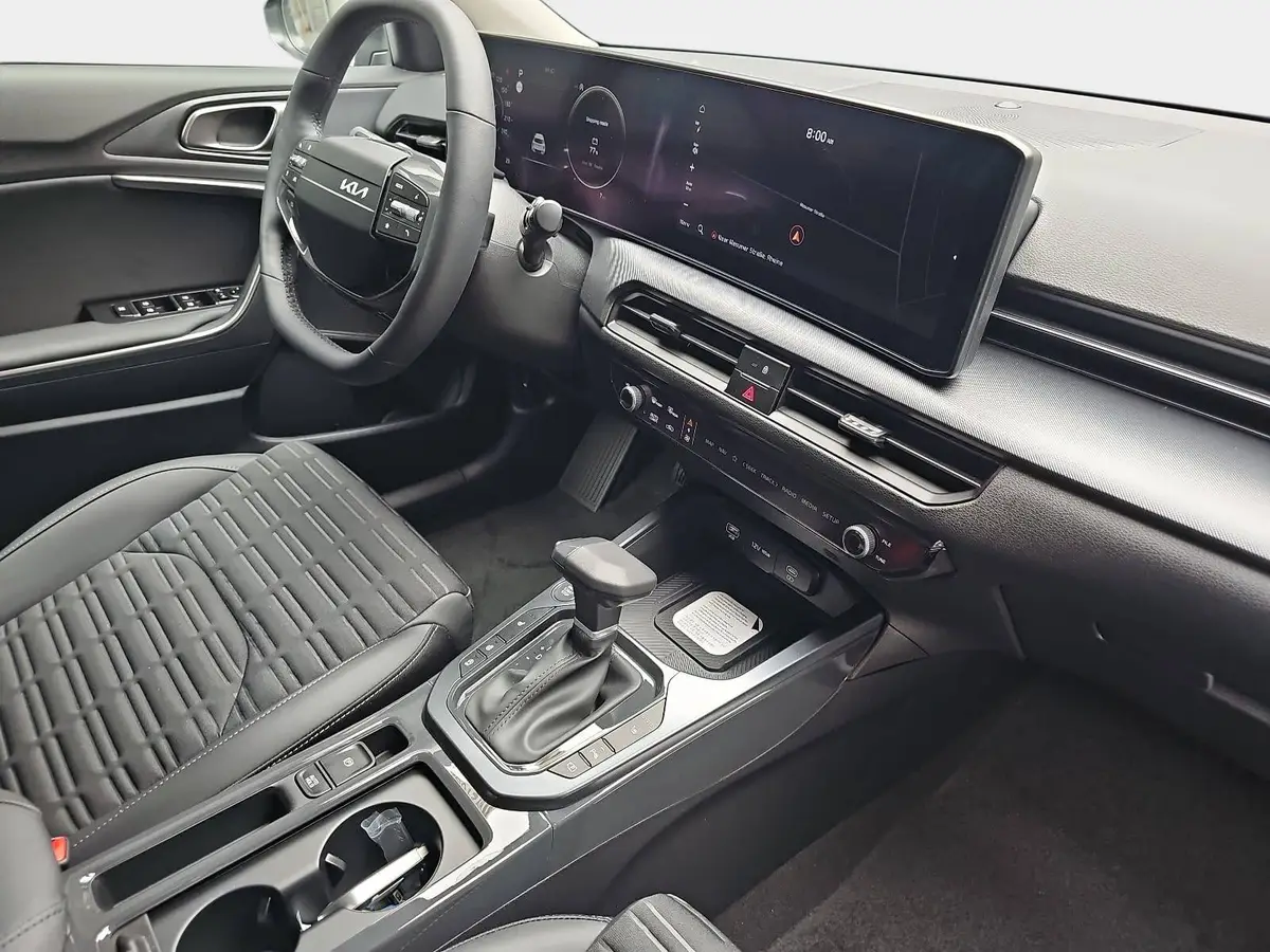 KIA XCEED 1.6 T-GDI 150 DCT SPIRIT MJ27 SOUND
