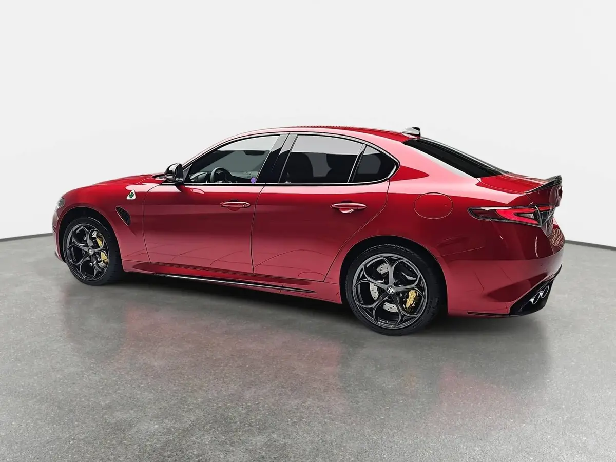 ALFA ROMEO GIULIA 2.9 V6 BI-TURBO QUADRIFOGLIO ORO